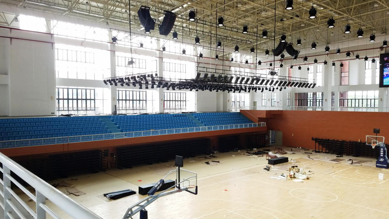 威麟勤力为韶大新体育馆设计建造一款多功能升降舞台